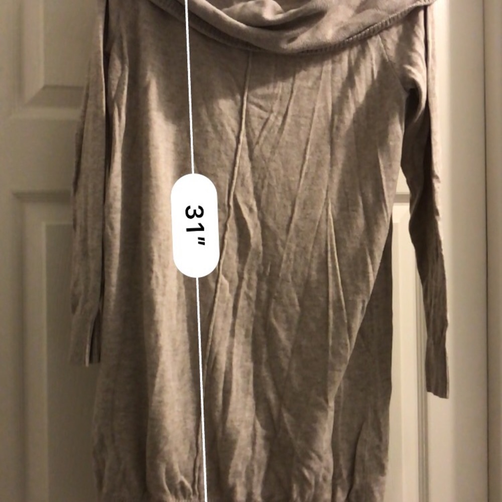 Express Sweater - Picture 4 of 8